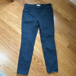 Loft size 6 women’s dark blue skinny chinos